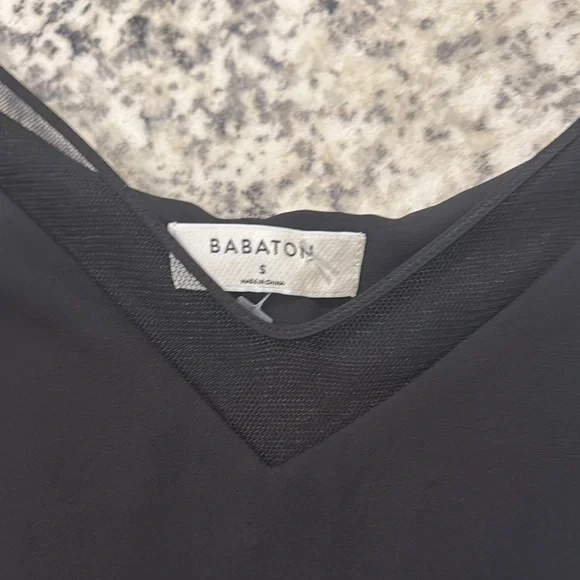 Babaton Black Sleeveless Camisole Relaxed Fit - Picture 2 of 4